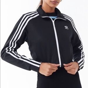 🍑2/120$🍑 NWOT adidas cropped track jacket